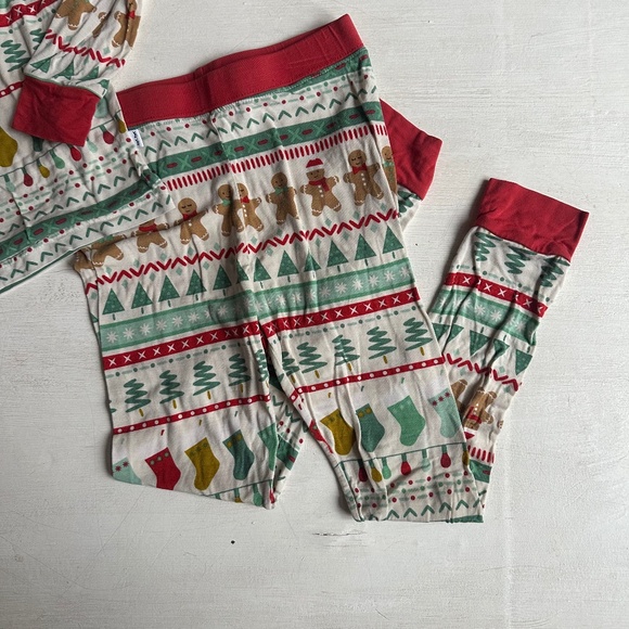 Little Sleepies Two Piece Christmas Bamboo Pajama Set in Fair Isle - Picture 4 of 5